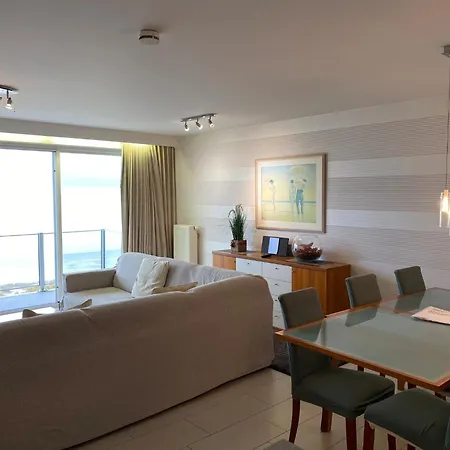 Apartment Neptune 60 With Beautiful Sea Views Nieuwpoort