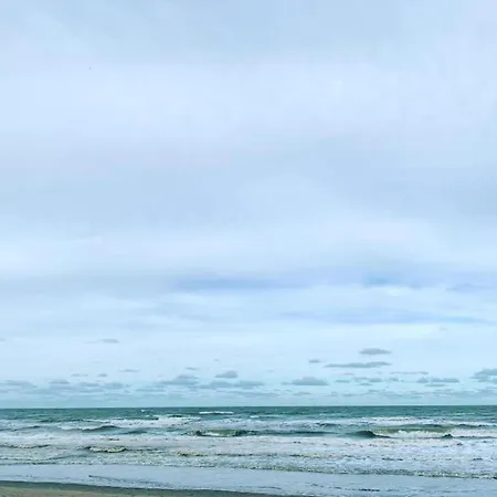 Apartment Neptune 60 With Beautiful Sea Views Nieuwpoort